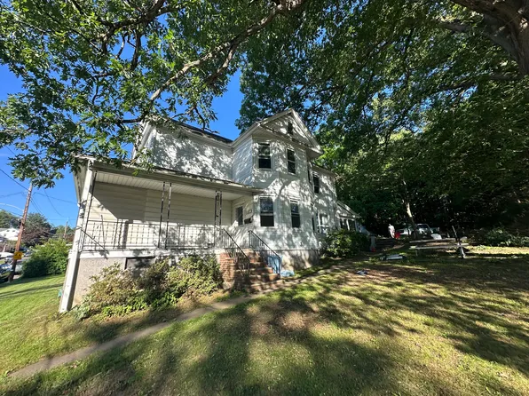 156 Sharpe St, Nanticoke, PA 18634