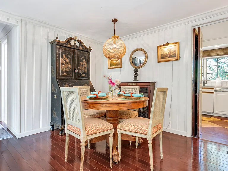 306 Montauk Hwy — Photo 12