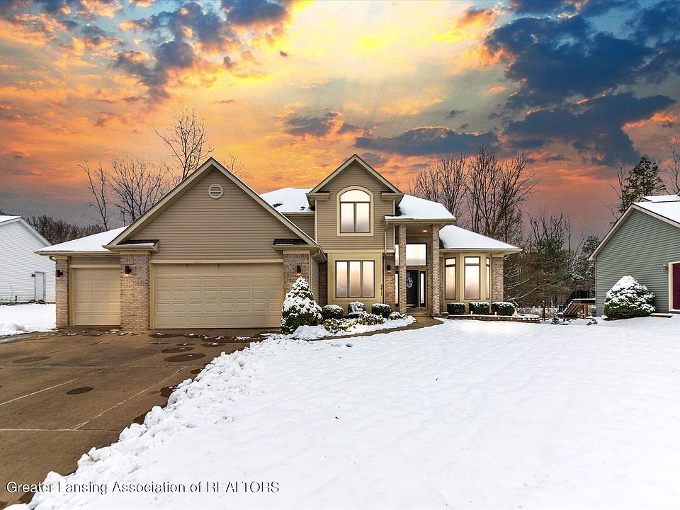 1st image of 2411 Houghton Hollow Dr