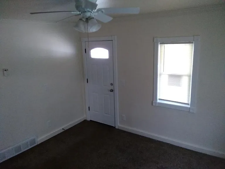 63 Orton Ave — Photo 5