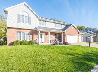 2306 W Brooklyn Pl, Dunlap, IL 61525
