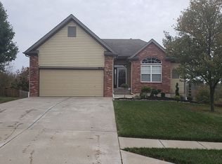 9109 NE 103rd St, Kansas City, MO 64157