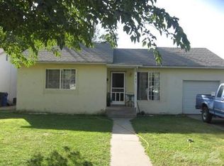 943 N 2nd St, Porterville, CA 93257