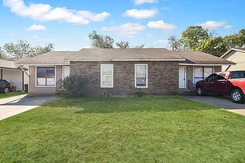 1626 Kelly Dr Photo 1