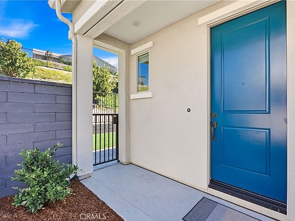 3rd image of 3182 Ivy Way