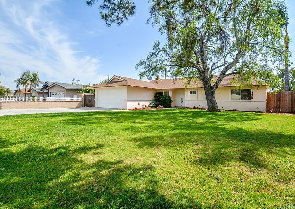 1st image of 8561 Avalon Ct