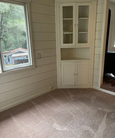 Entry with built in corner curio