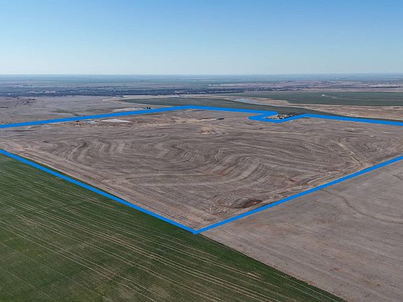 4th image of 19266 SE Catalpa Rd