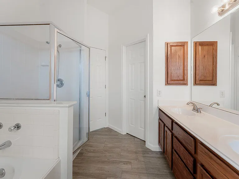 5900 Taylorcrest Dr — Photo 22