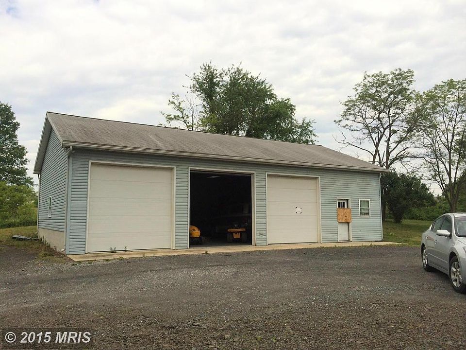 3-bay mechanics garage