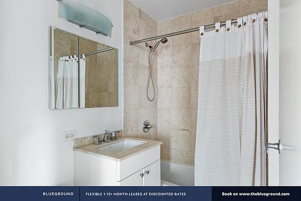 Rented by The Blueground | media 44