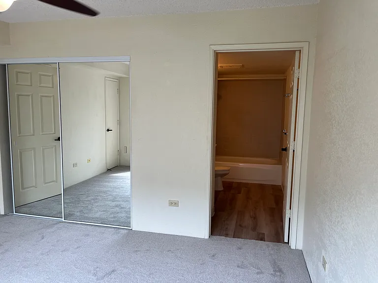 1090 Ala Napunani St #205 — Photo 11