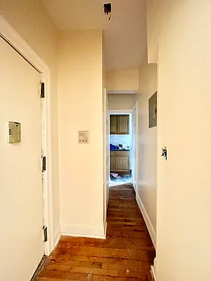 Rented by BRICK & GALO REALTY CORP | media 16