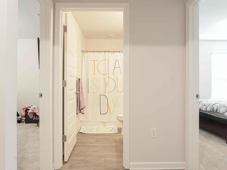 4028 Brighton Blvd — Photo 20