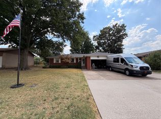 11426 E 4th Pl, Tulsa, OK 74128