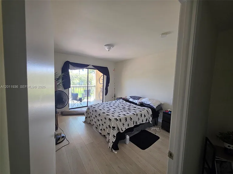 8180 Geneva Ct #322 — Photo 13