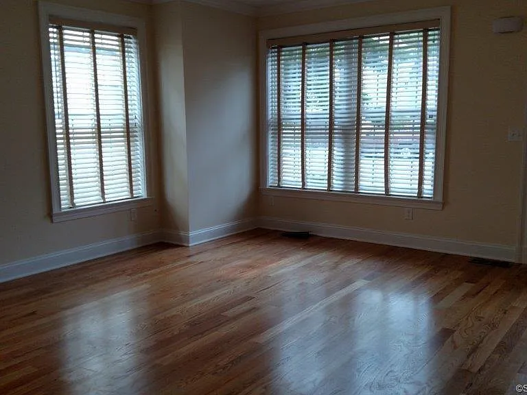 1 Hamilton St #3 — Photo 4
