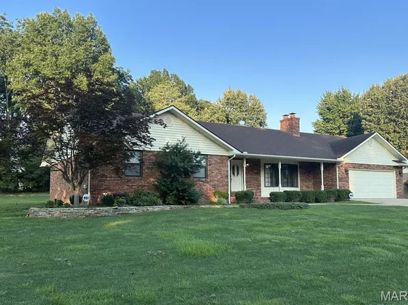 705 Saddle Spur Rd, Dexter, MO 63841