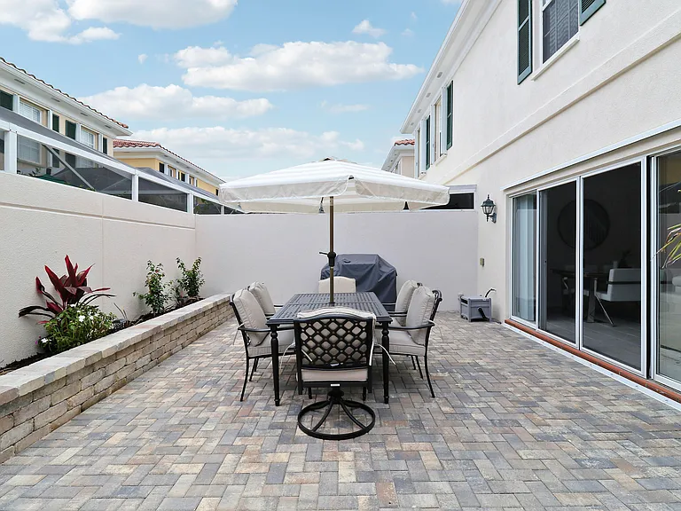 73 Laurel Oaks Cir — Photo 34