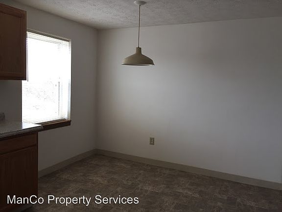 4th image of 1845 Emerson Ave APT C3