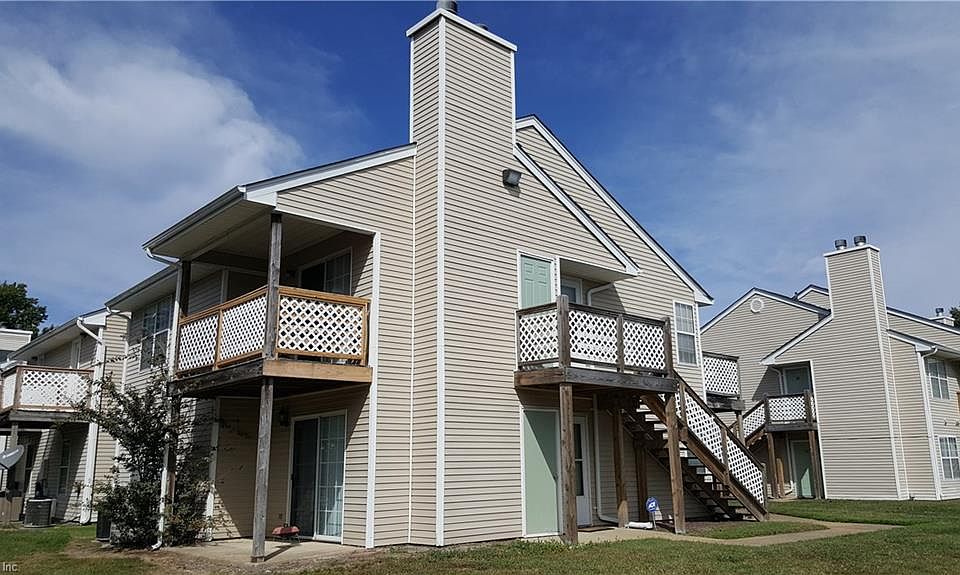 2nd image of 32 Lyford Ky #B