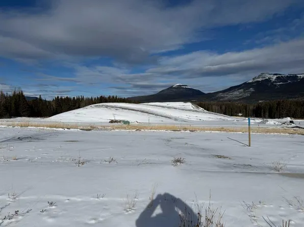 408 Lily Ave, Nordegg, AB T0M 2H0