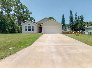 961 Sorrel St NW, Palm Bay, FL 32907