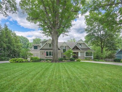 9001 Lee Blvd, Leawood, KS, 66206