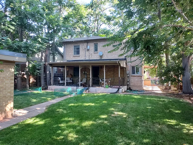4830 E 19th Ave — Photo 3