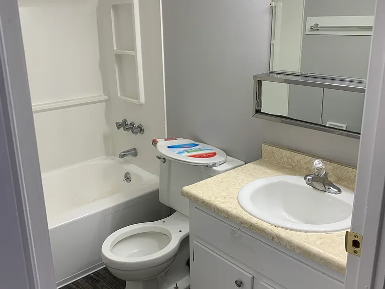 122 Maynard Dr — Photo 11