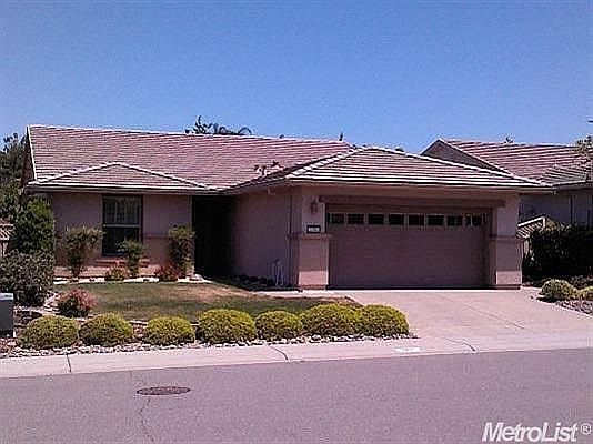 1st image of 1901 Blackbird Ln