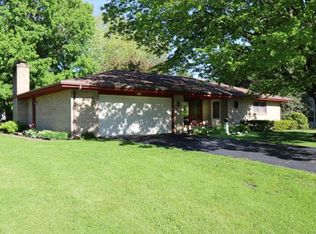 2892 Panorama Dr, Rockford, IL