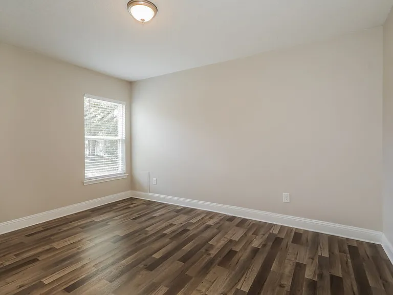 8041 Byrd Landing Ct — Photo 12