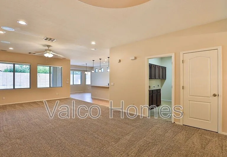11412 E Segura Ave — Photo 5