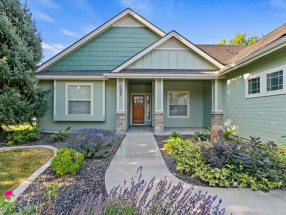3rd image of 2097 W Ditch Creek Dr