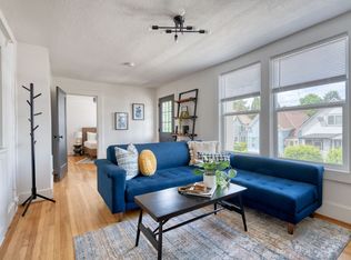 2114 E Burnside St #Id1611902p, Portland, OR 97214