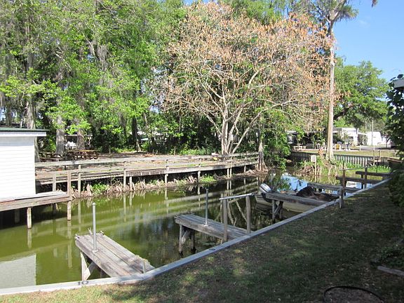 4th image of 20 Canal Pl