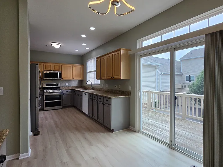 2631 N Greenwood Ave #2631 — Photo 11