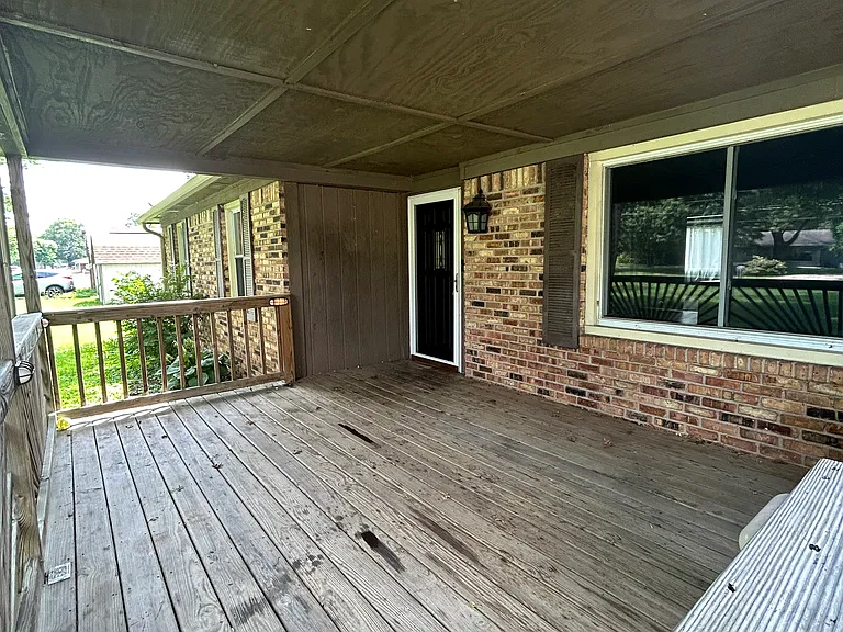 8717 Maze Rd — Photo 2