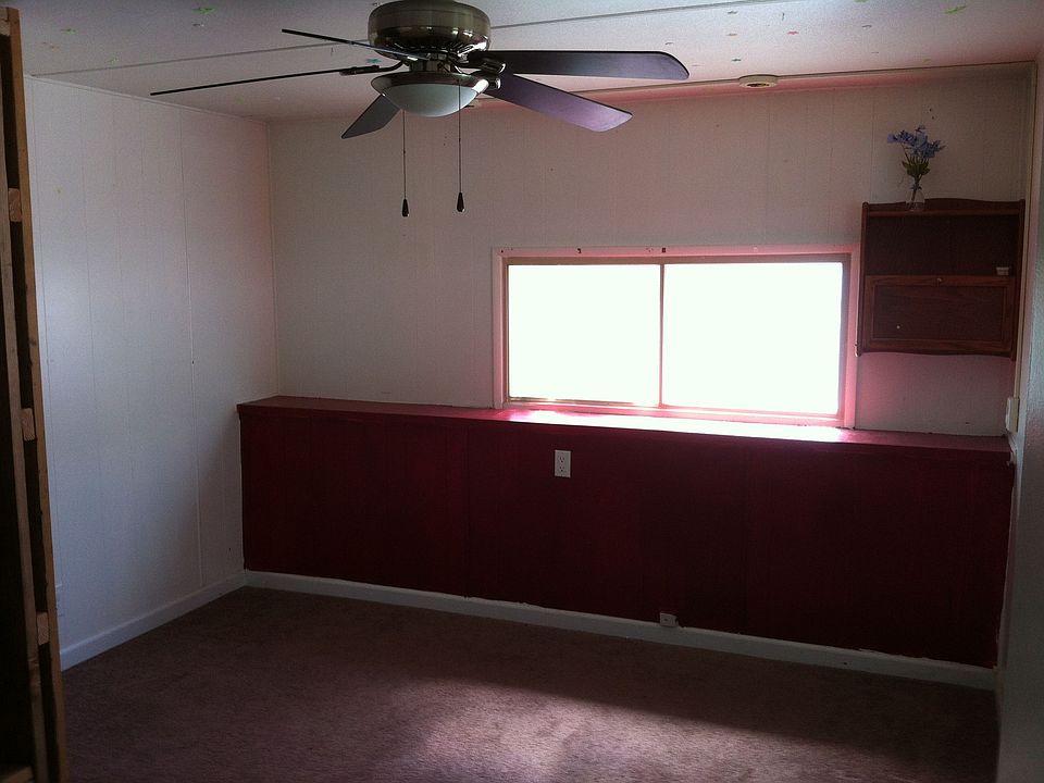 2nd image of 109 Vista Cir