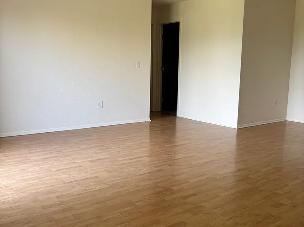 Knob Pines Apartments, 432 State St #1a8c87da5, Charlotte, MI 48813