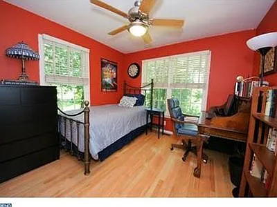160 Neil Ct — Photo 7
