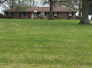 1101 S Olive St, Gallatin, MO 64640