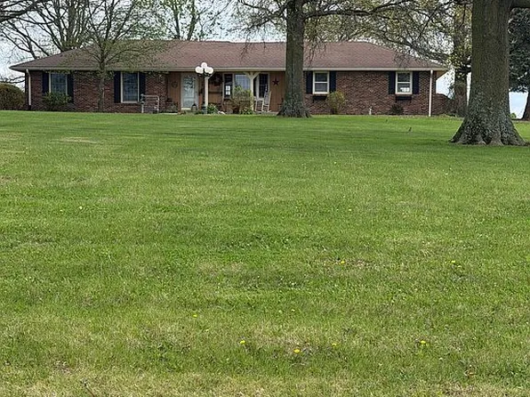 1101 S Olive St, Gallatin, MO 64640