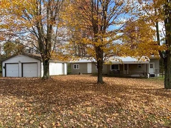 15496 Ireland Rd, Moores Hill, IN 47032