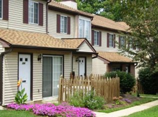 805 Charleston Grn, Malvern, PA 19355