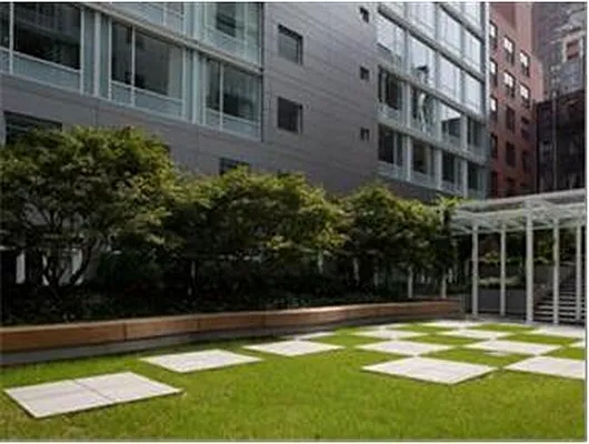 Rented by Douglas Elliman | media 31