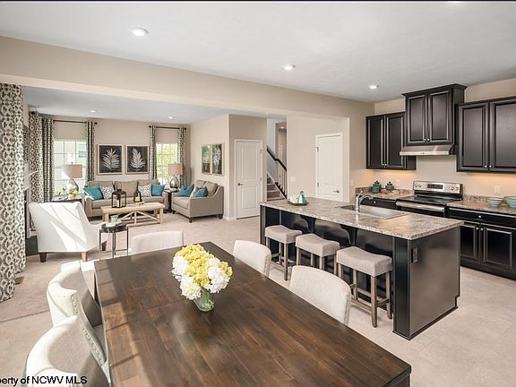 5th image of 710 Slaton Ln