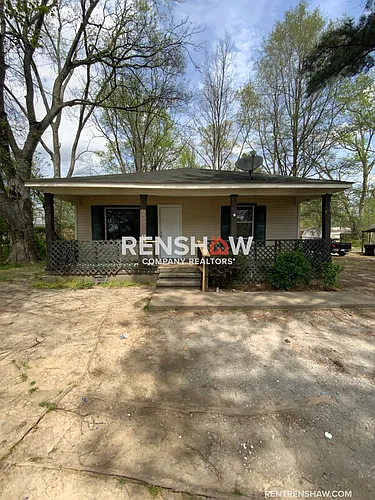 812 Tucker St Photo 1