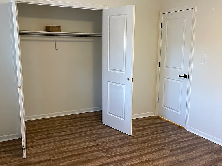 101 Royal Forest Ct — Photo 13